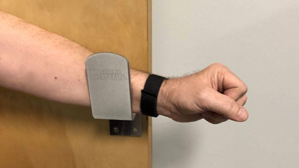 ArmPull Hands-Free Door Handle