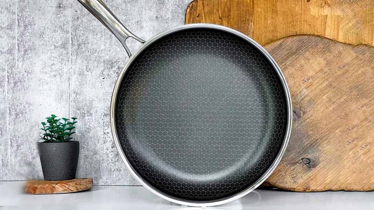 Cooksy Hex Surface Hybrid Frying Pan