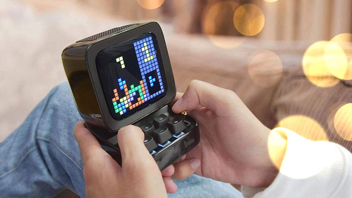 Divoom Ditoo Retro Pixel Art Game & Bluetooth Speaker