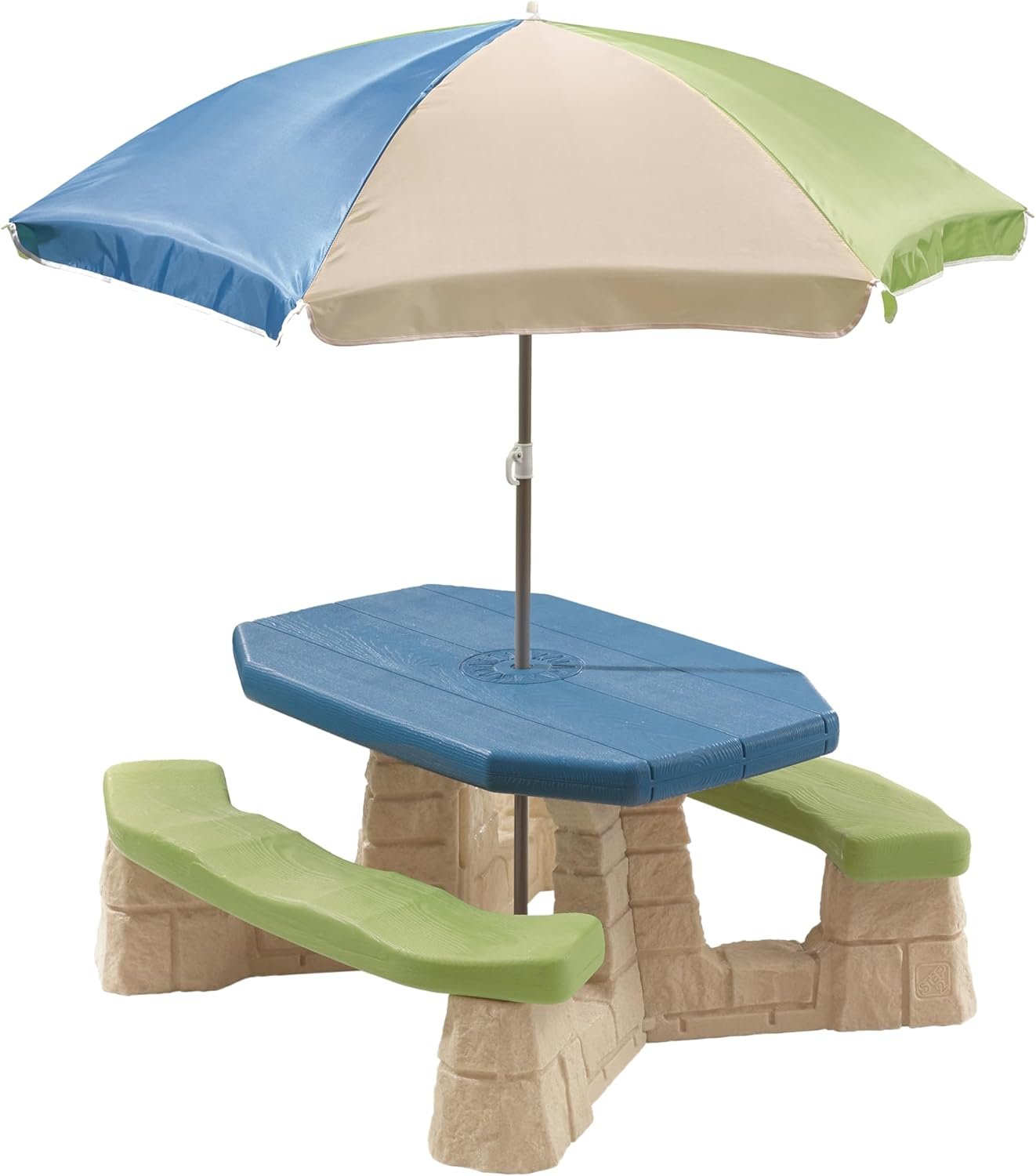 Keep Kids Cool & Happy: All-Weather Picnic Table with UV Protection