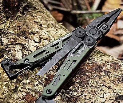 Leatherman Signal Multi-tool