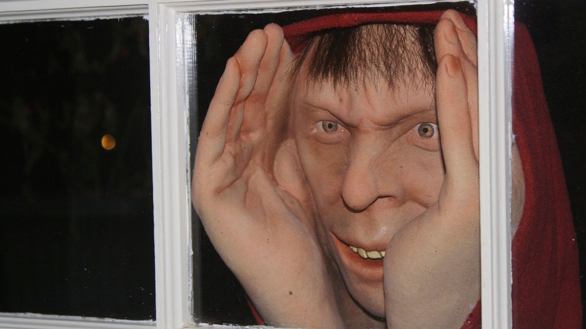 Peeping Creeper Prank Prop