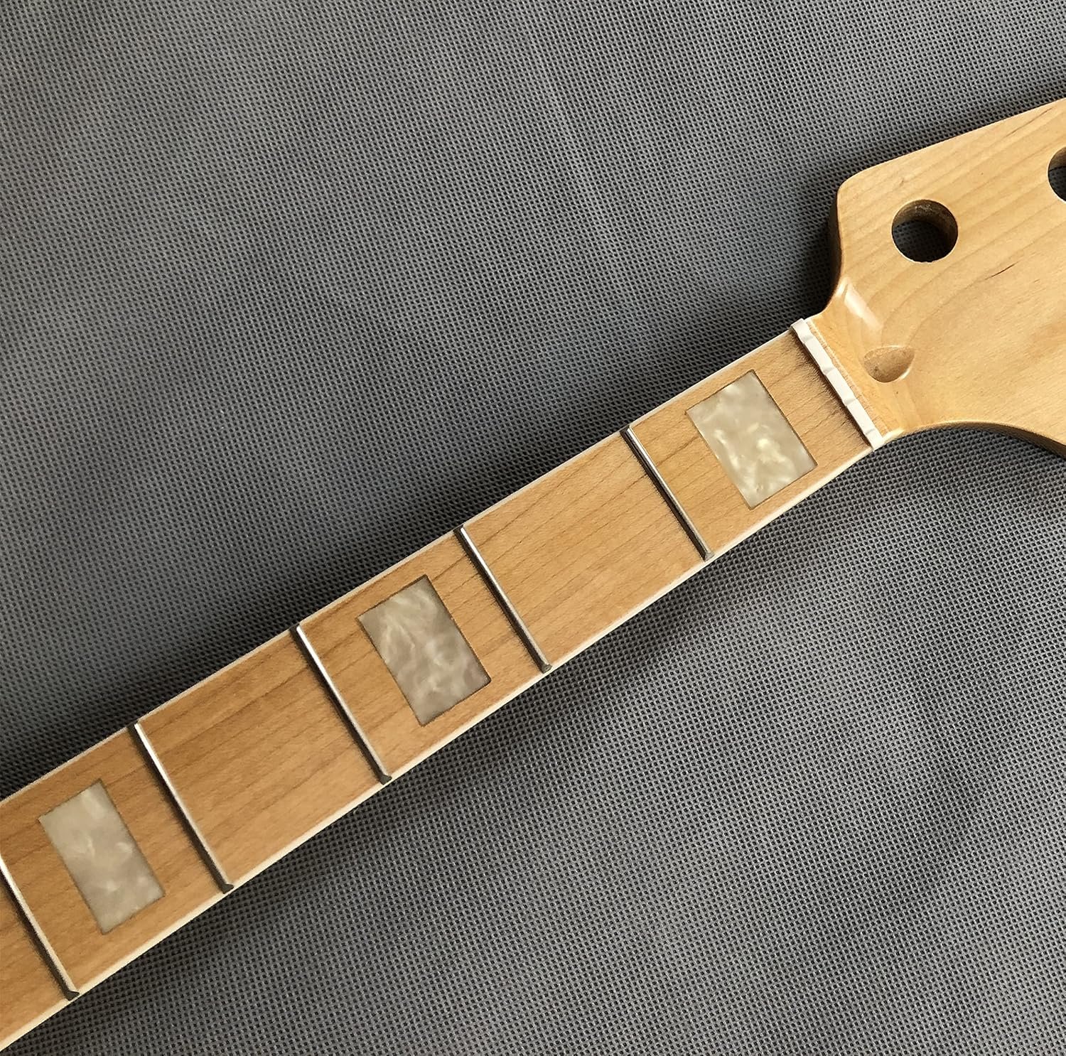 Premium 4-String Bass Neck: 20-Fret Maple Fingerboard for DIY Guitar Builders