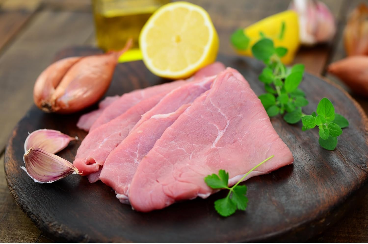 Premium Veal Cutlets: Effortless Gourmet Cooking at Home