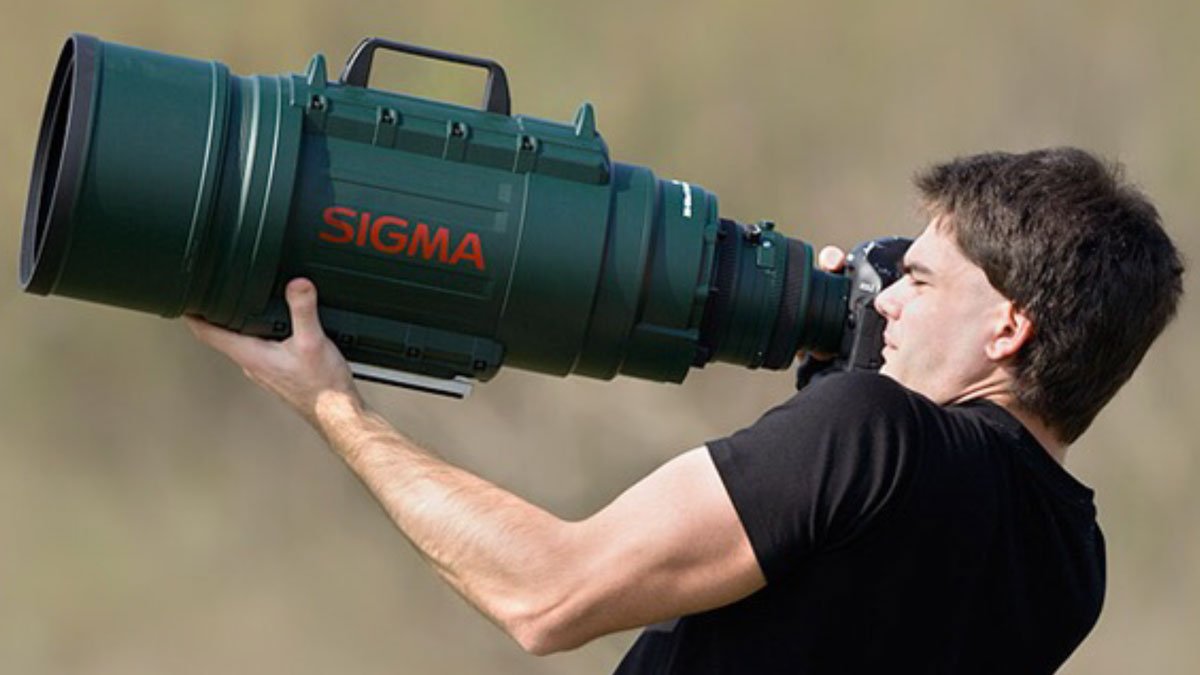 Sigma Ultra-Telephoto Zoom Lens