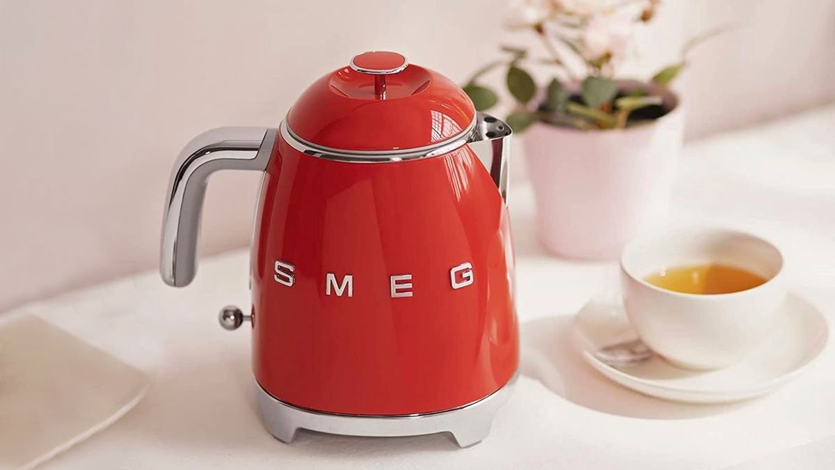 Smeg Retro Electric Kettle