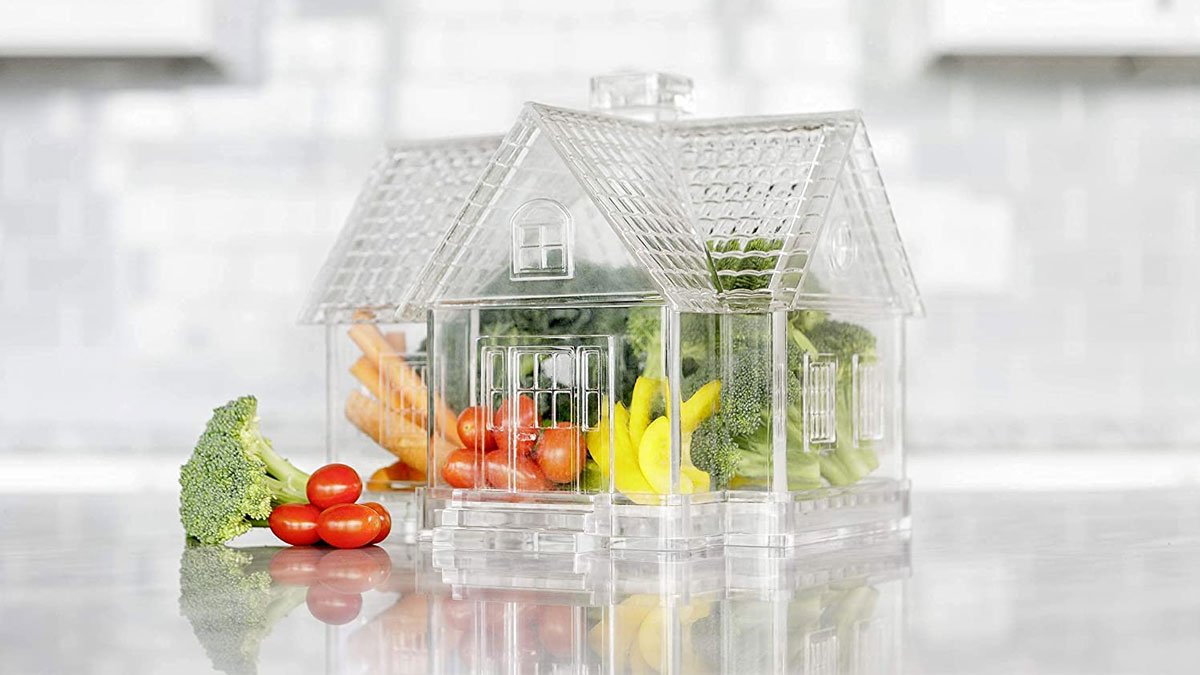 Stay-Fresh Countertop Vegetable Storage House