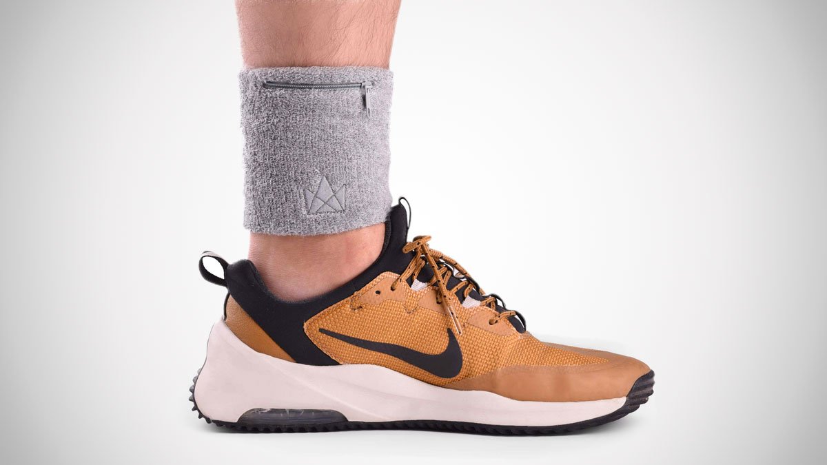 The Friendly Swede Zipper Sweatband