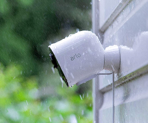 Arlo Ultra 4K Wireless Outdoor Camera