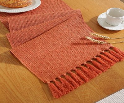 Boho Farmhouse Table Runner: Rustic Fall Decor with Elegant Tassels