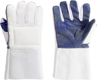 Fencer's Edge: Premium Leather Gloves for Match-Ready Performance