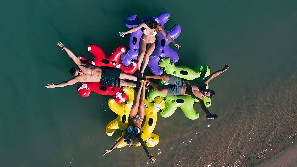 Fluzzle Interlocking Float Tubes