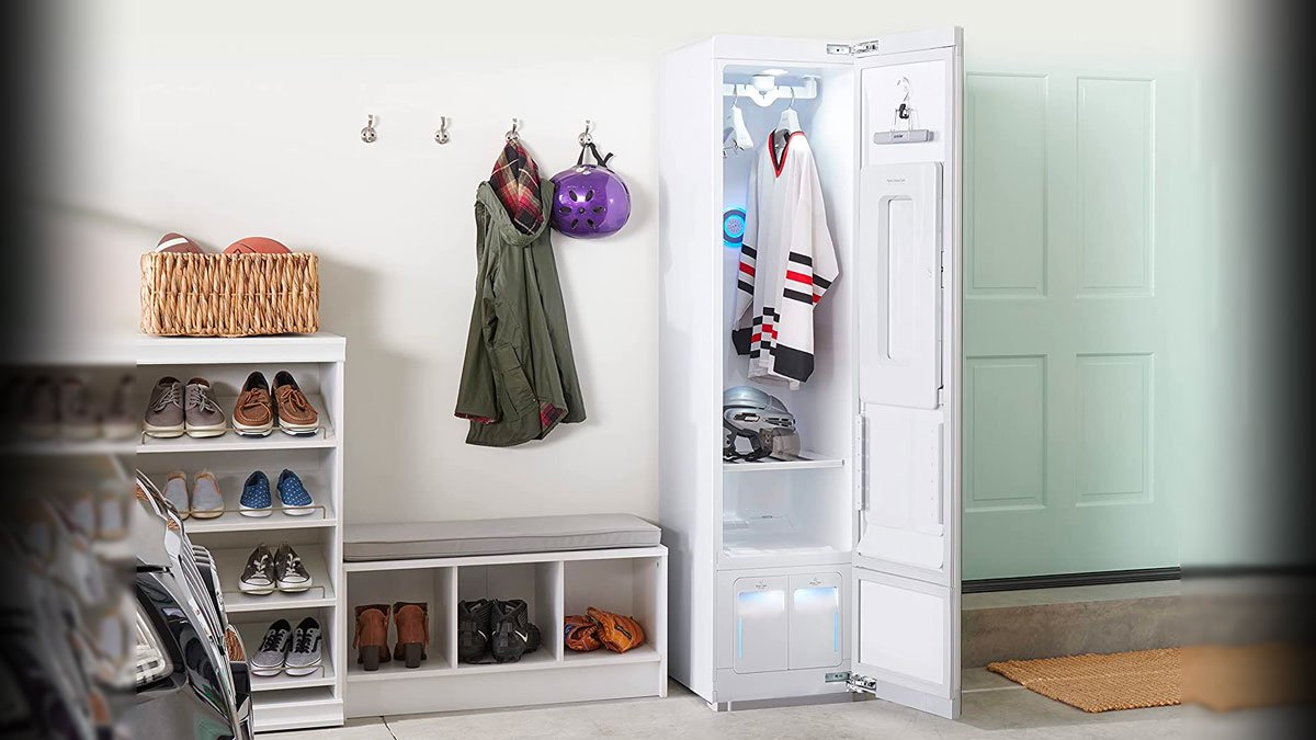 LG Styler Sanitizing & Deodorizing Home Steam Closet