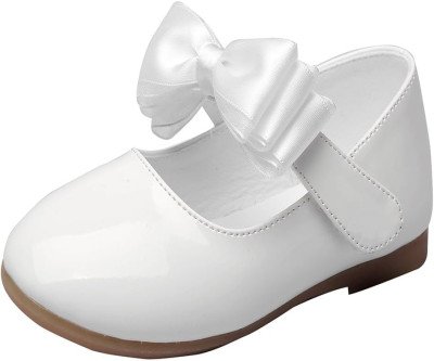 Elegant Mary Janes with Bow for Little Girls