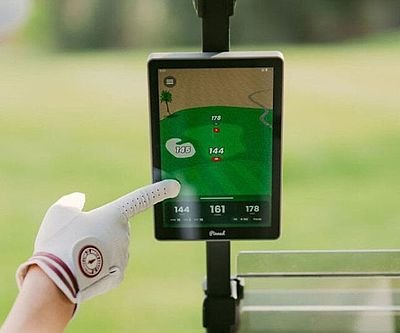 Pinned Golf The Caddie GPS Tablet