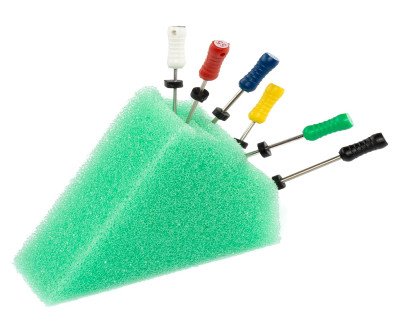 Protect Endo Files: 50 Green Triangle Foam Holders