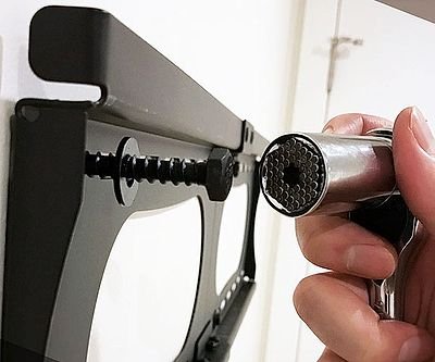 The Universal Socket Grip