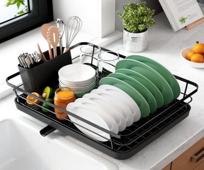 Space-Saving Kitchen Dish Drying Rack with Cutlery Holder