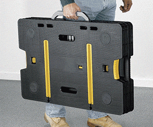 The Unfolding Compact Workbench