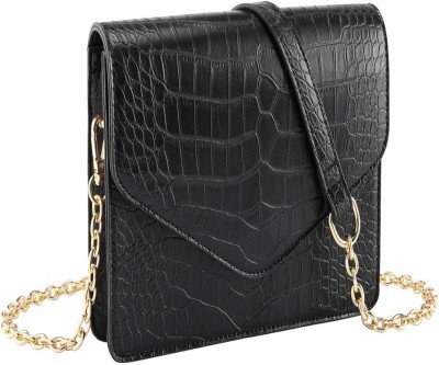 Perfectly Proportional: Stylish Crocodile Crossbody Clutch