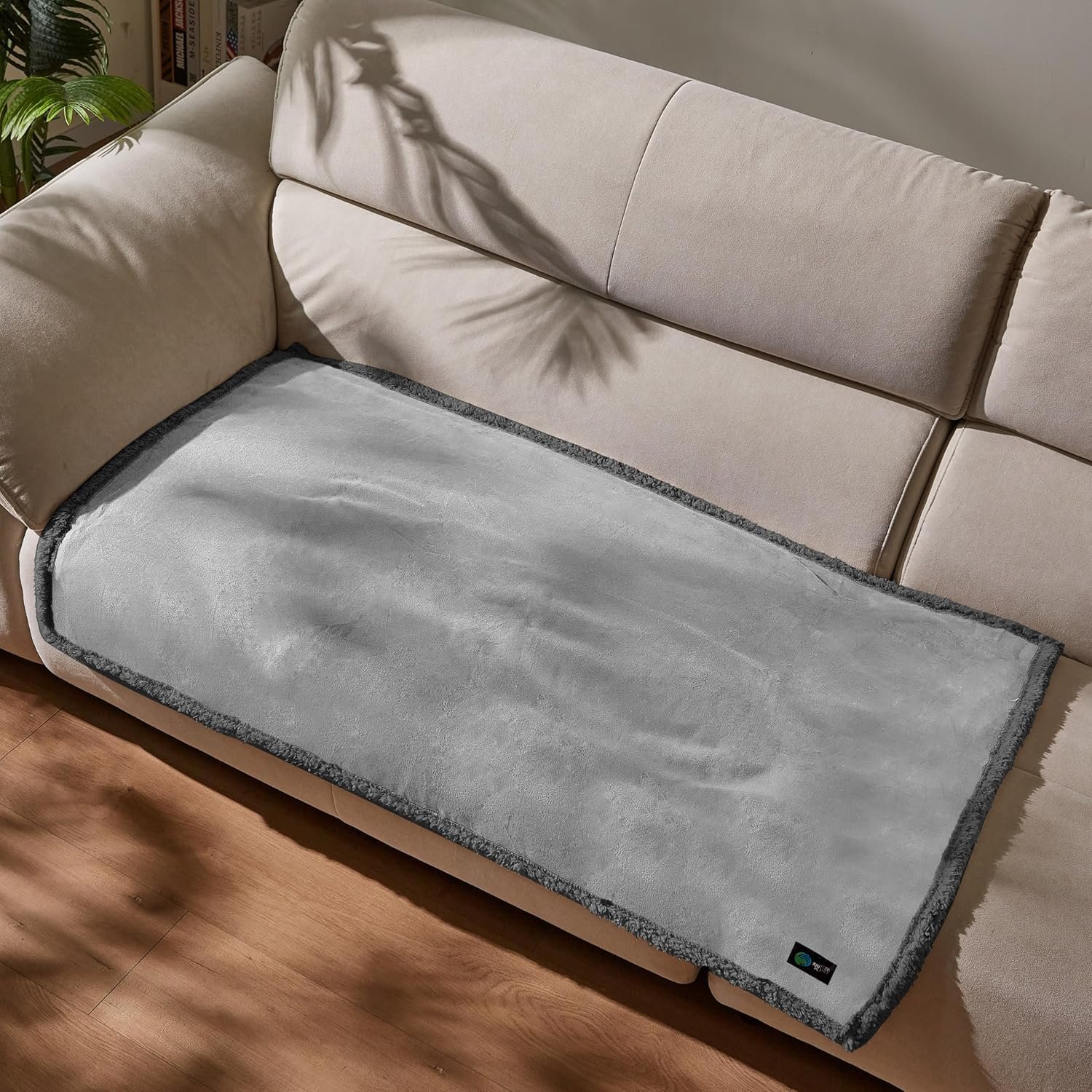 Waterproof Pet Blanket - Ultimate Furniture Protection