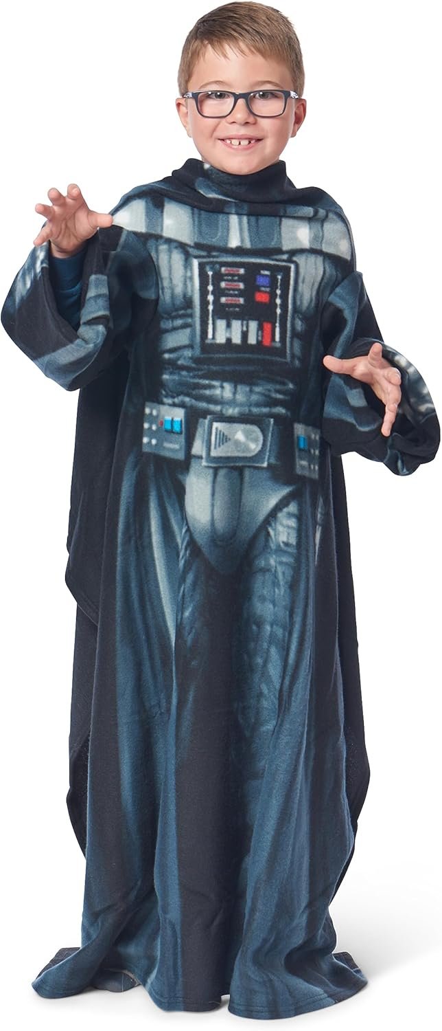 Stay Warm & Mobile: Wearable Throw Blanket with Sleeves