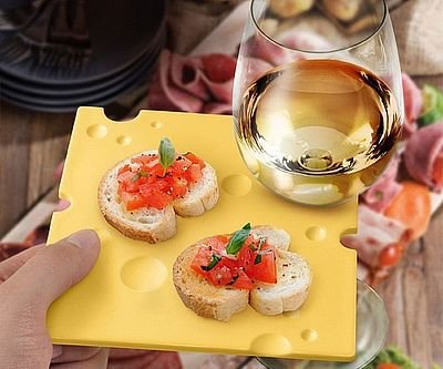 Wine Holding Party Plates