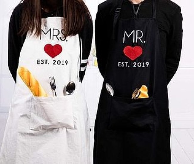 His & Hers Matching Apron Set
