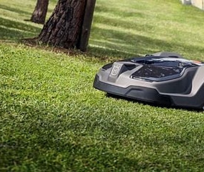 Husqvarna Smart Robot Lawn Mower