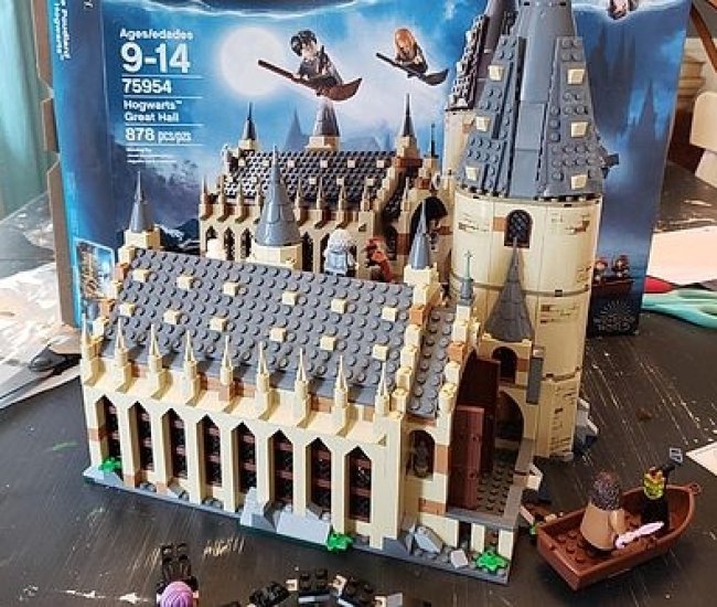 LEGO Hogwarts Great Hall Set