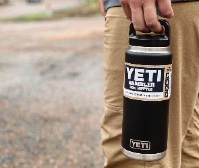 Yeti Rambler Vacuum Insulated Bottle