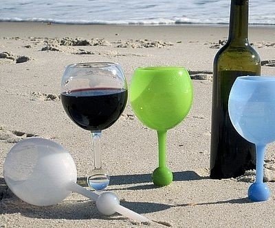 The Beach Glass Self-Standing Wine Glass